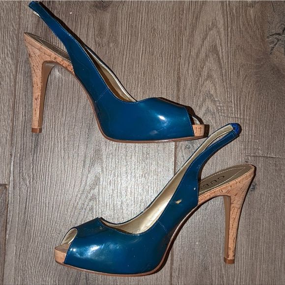 Guess Slingback Heels - Picture 2 of 6